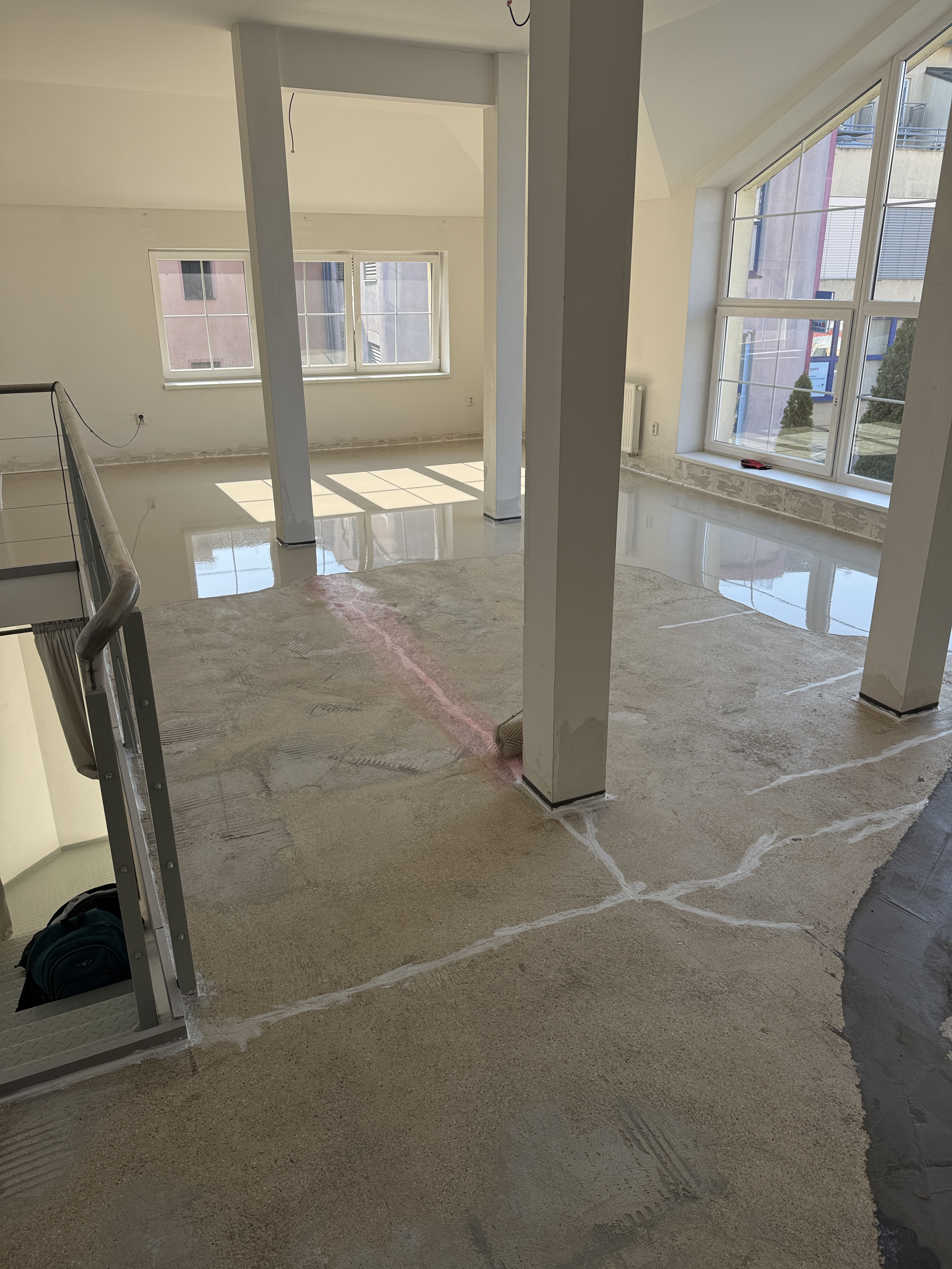Lepený vinyl v dekoru herringbone — foto 10