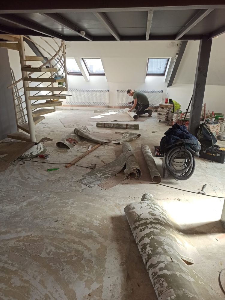 Zátěžové PVC s nivelací podkladu — foto 2